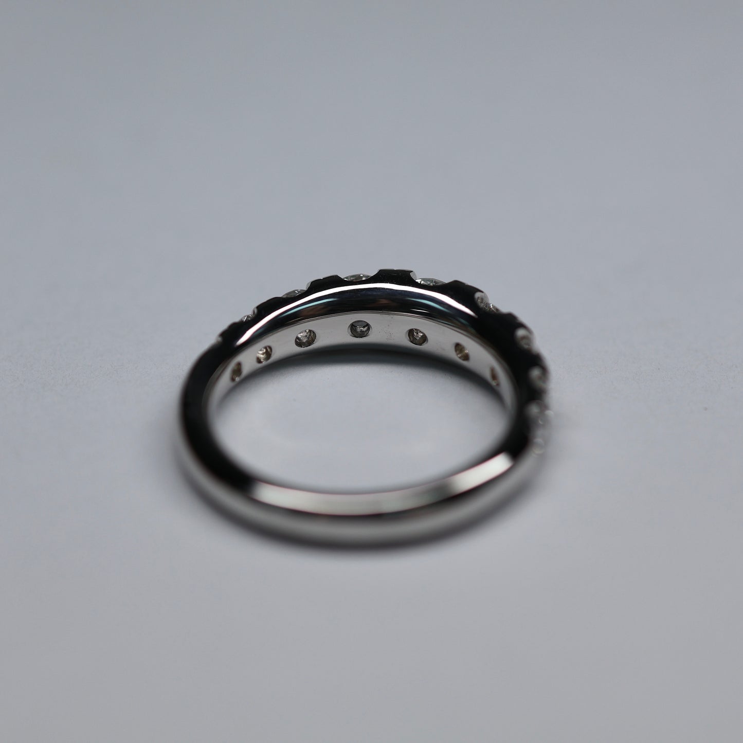 14K Lab Diamond Band