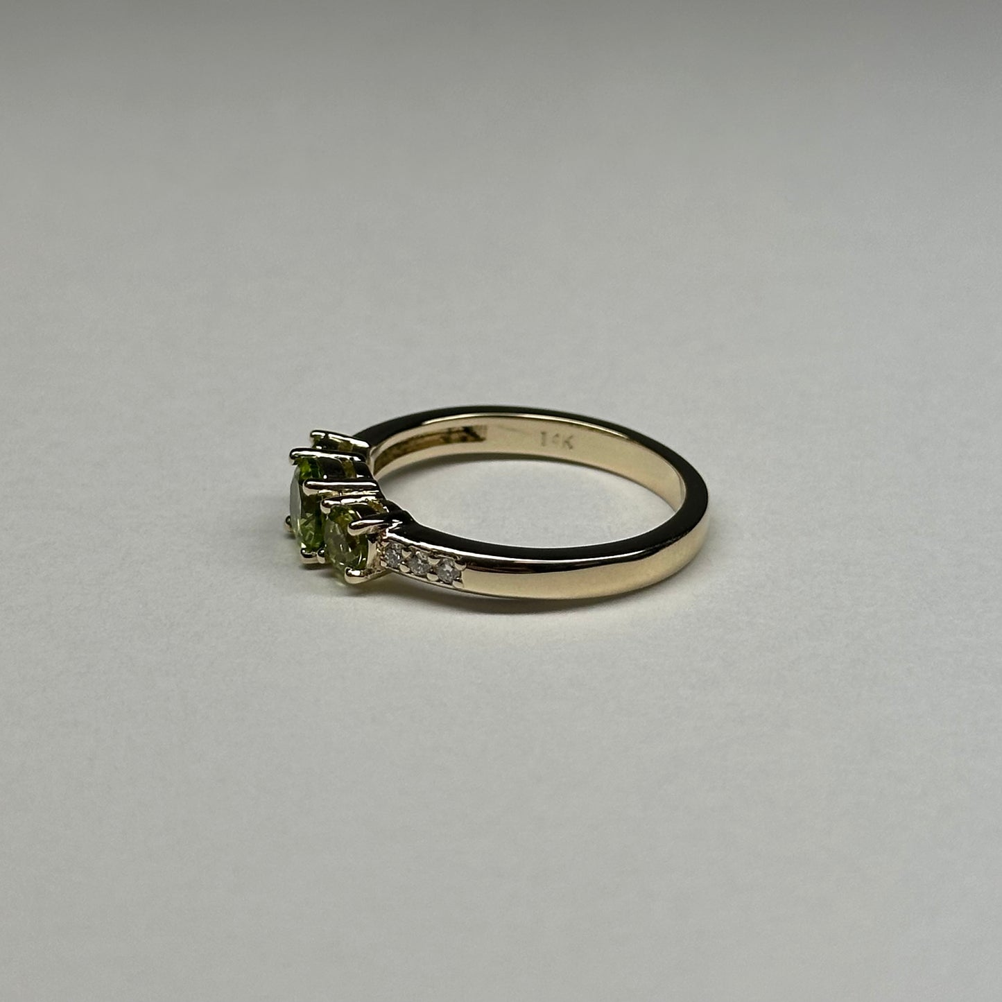 14K Peridot Diamond Ring