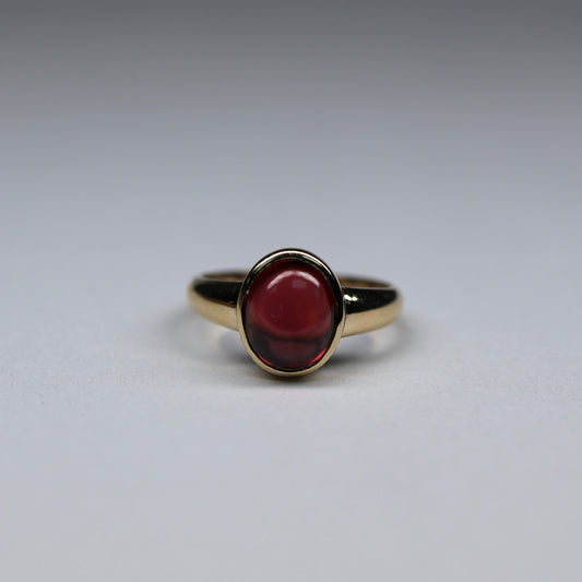 14K Garnet Cabochon Ring